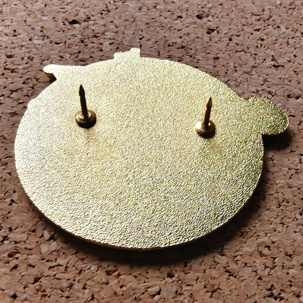 Beautiful Ship Hard Enamel Pin - đánh giá và giá Tuxedo Lapel Pin